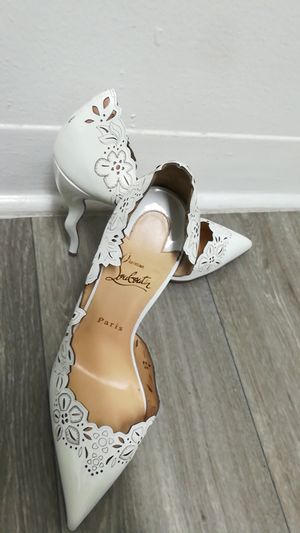 New And Used Louis Vuitton For In Miami Beach Fl Offerup Louis Vuitton Red Bottoms For In Indian Creek Fl