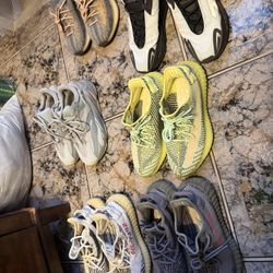 Size 9 Yeezys 