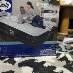 Sealy Tritech 20" Air Mattress Inflatable Bed Queen with Built-In AC Pump