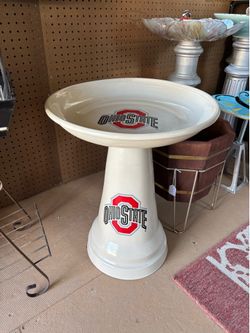 Two Piece Ceramic Glazed Ohio State Birdbath. Like New. (Johnstown Ohio)