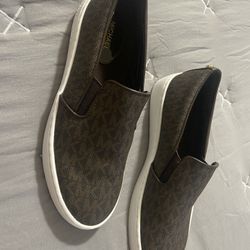 Michael kors Women Logo Slip