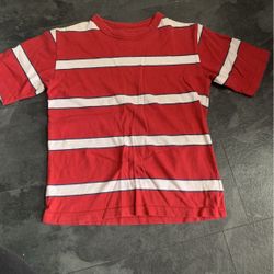 Boys Top (size S(5/6))