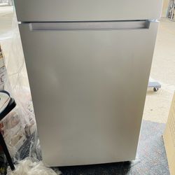 Brand New Refrigerator & Freezer