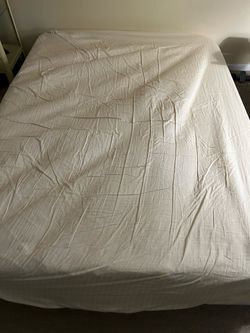 Queen size tempur-pedic with box spring