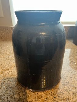 Nice 1800’s Redware jug/jar $200 OBO