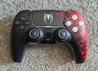 Limited Edition Spider-Man PS 5 Controller