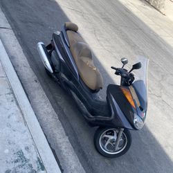 2013 Yamaha Majesty yp400