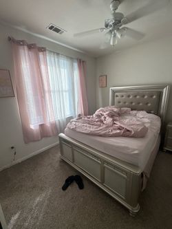 Bed and nightstand (Queen size)