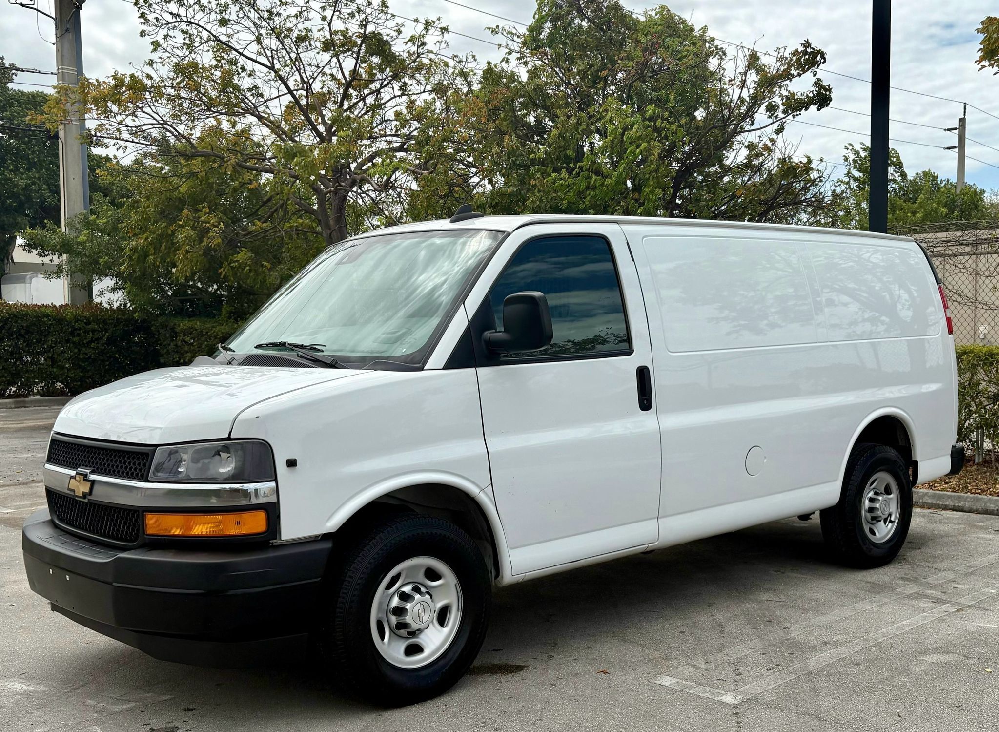 2019 Chevrolet Express 2500