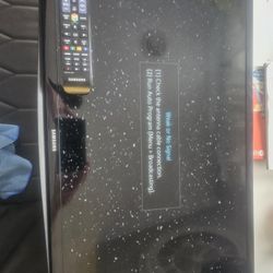 Samsung 28" Smart TV