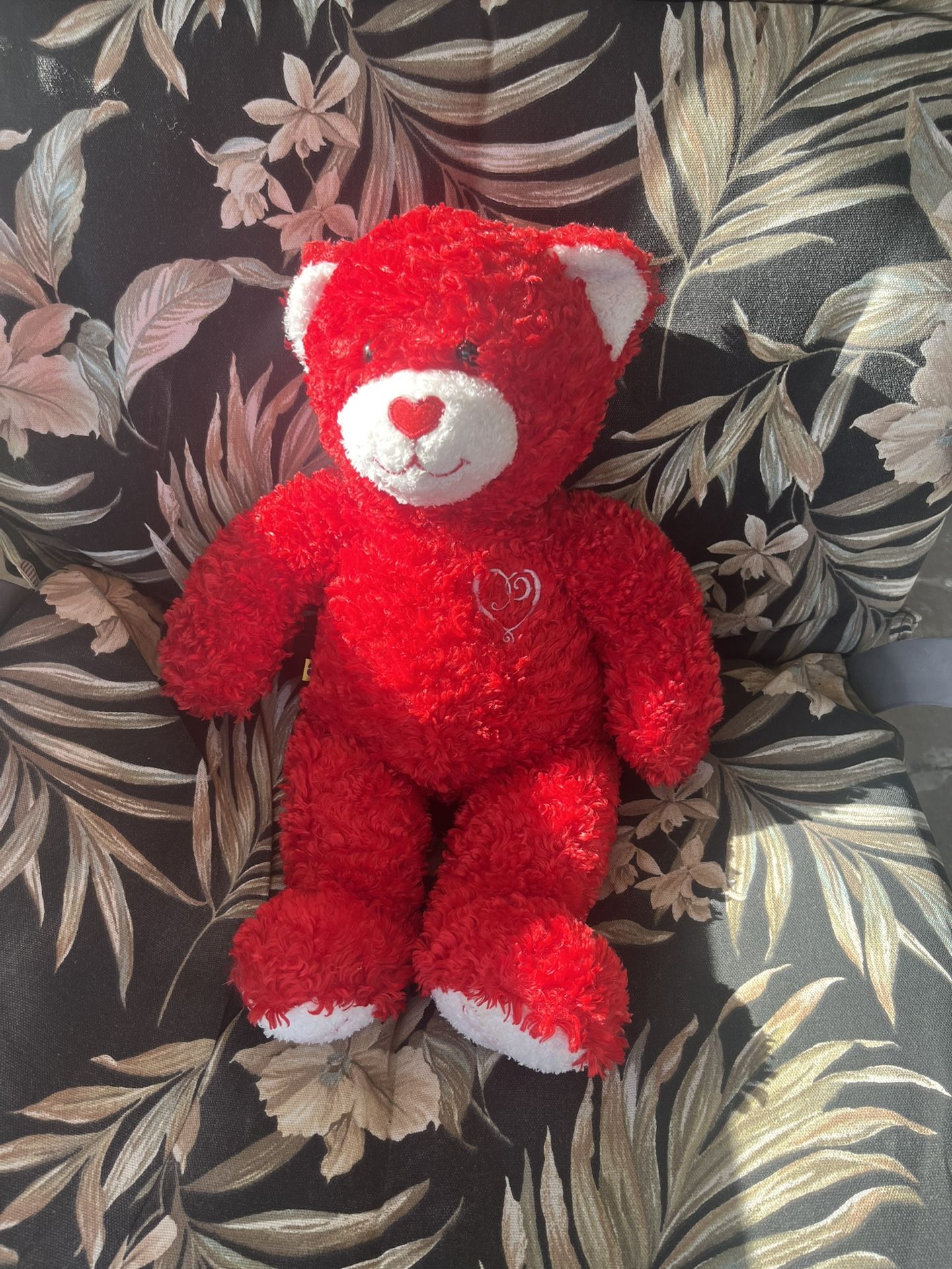 BUILD A BEAR Hugs And Kisses Plush Teddy Bear Love Teddy Valentine 17in Red