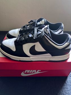 Nike dunk low size 10.5