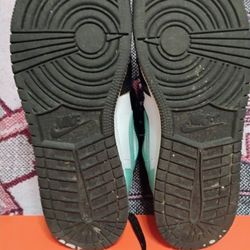 NIKE AIR JORDAN 1 MID "TROPICAL TWIST" 554724-132