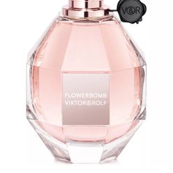 Brand New in Box 3.4 oz/100 ml Viktor & Rolf Flowerbomb Perfume!