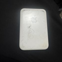 Apple battery pack 