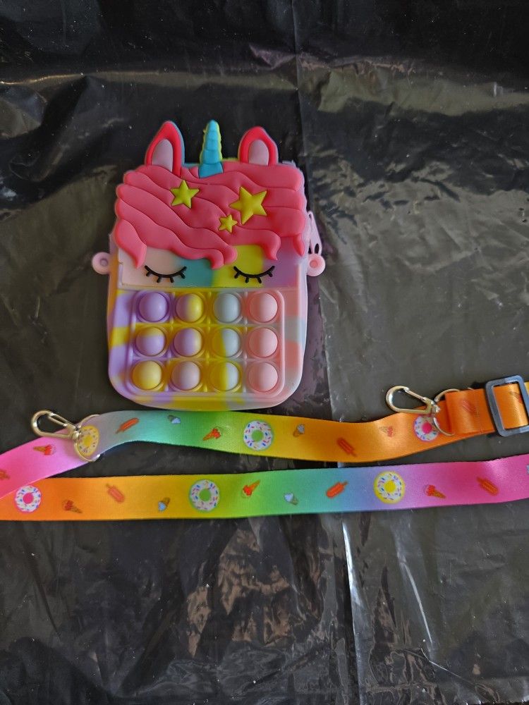Kids Pip It Purse New 6x4 In
