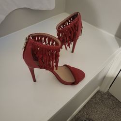Red Bebe Heals