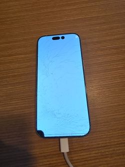 Apple iPhone 17 Sage Green with Cracked Screen