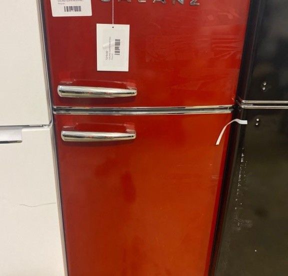 Galanz GLR76TRDER refrigerator for Sale in San Pedro, CA OfferUp
