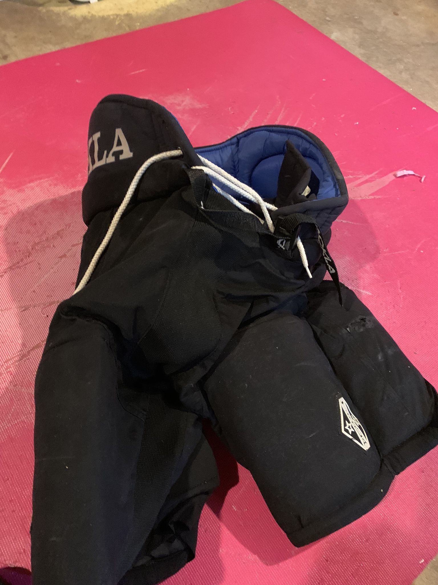 Free Hockey Bag And Pads