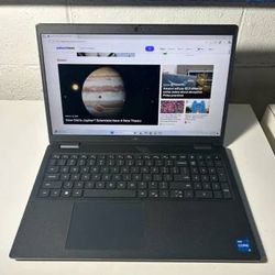 Dell Latitude 3520 (Core i5-1135G7, 16GB RAM, 256GB NVMe SSD)