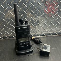 Motorola RMU2080d 2 Way Handheld Radio 