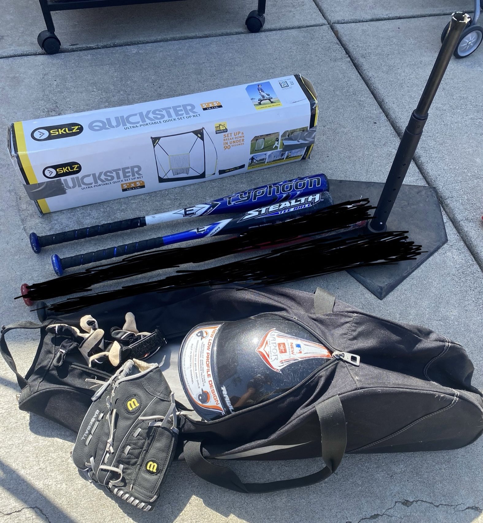 Boys Baseball/ T-ball Gear And Accessories