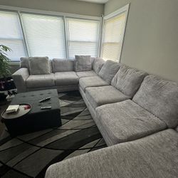 7 Piece Sectional Couch 