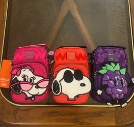 Knotts Berry Farm Mini Crossbody