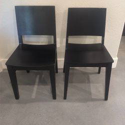 4 Dinning Chairs 
