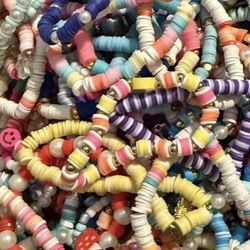 CUSTOMIZABLE BRACELET!