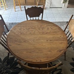 Round Wood Dining Hall Table with 4 Chairs