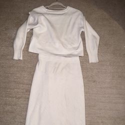 LIKE NEW 🧥 Casual Matching Sweater Set – Soft & Flattering