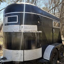 Horse Trailer