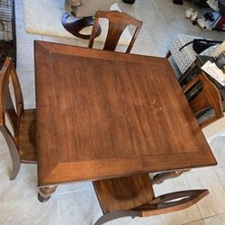 Kitchen Table 