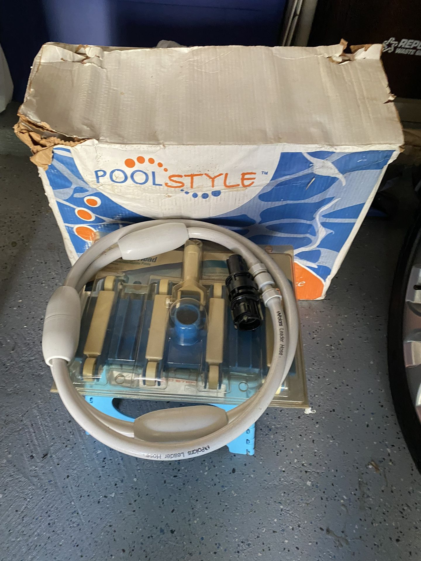 POOL CLEANING VACUUM AND OTHER ITEMS galleria Area