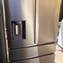 Samsung Stainless Steel Refrigerator 