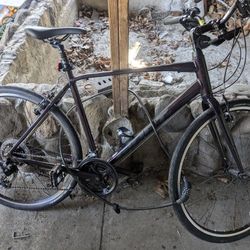 Giant Hybrid 3 (Like new) 