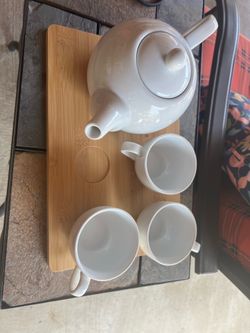 Tear pitcher