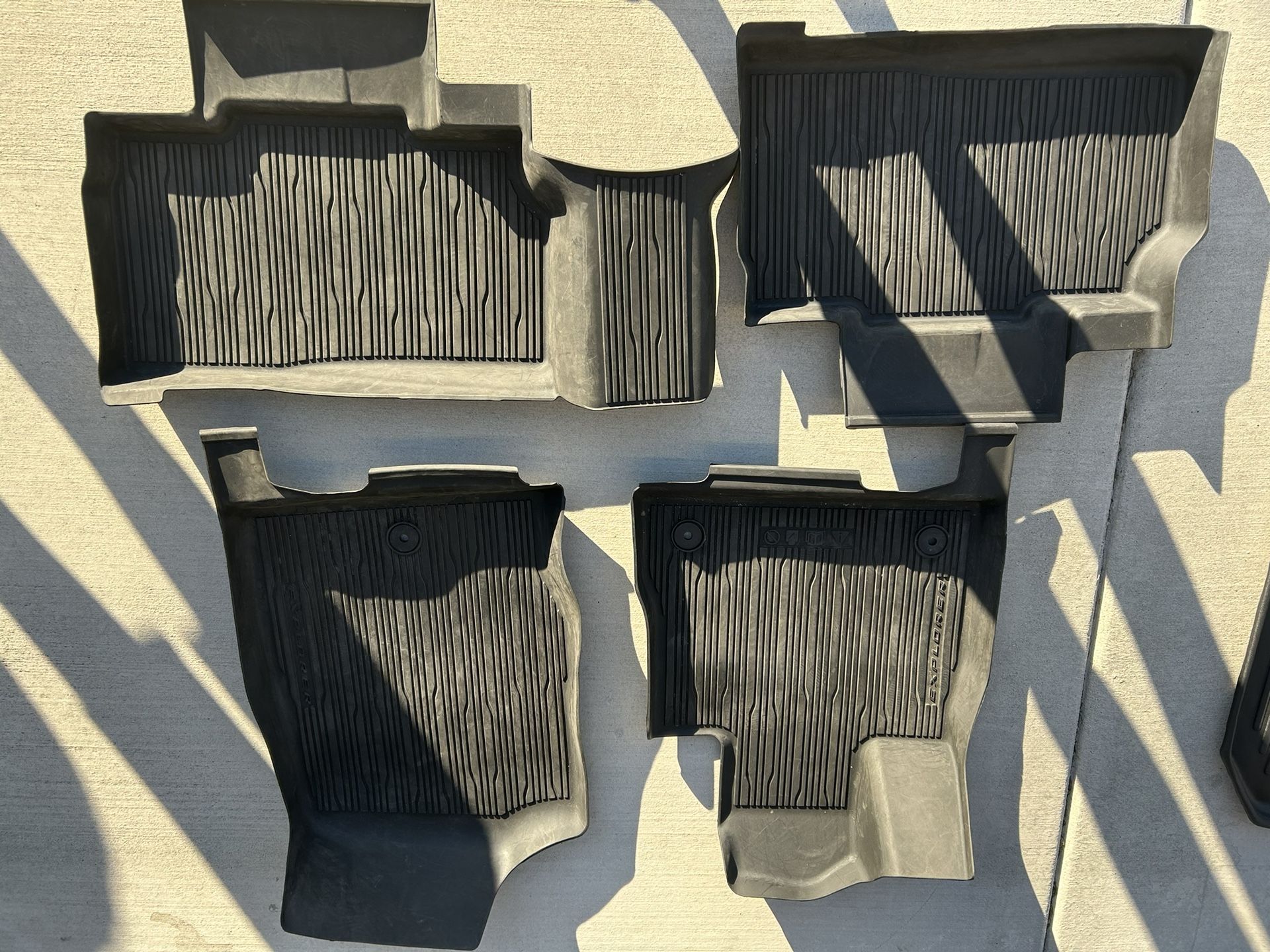 FORD Explorer 2021-2025 4pc Rubber Floor Mats