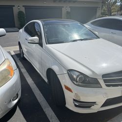 2014 Mercedes-Benz C-Class