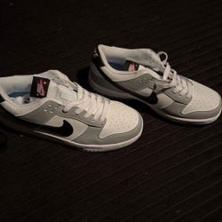 Brand New Nike Dunk Low SE 'Lottery Pack - Grey Fog'