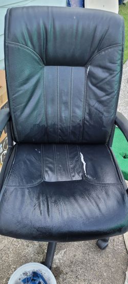 FREE!! OFFICE CHAIR