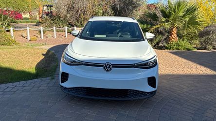 Vw id4 2024 22k miles like new