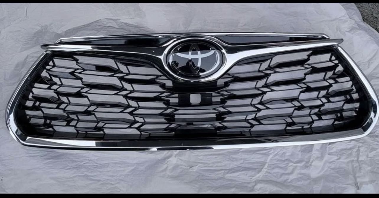 2020 Toyota Highlander Front Grill