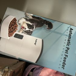 Automatic Dog Feeder