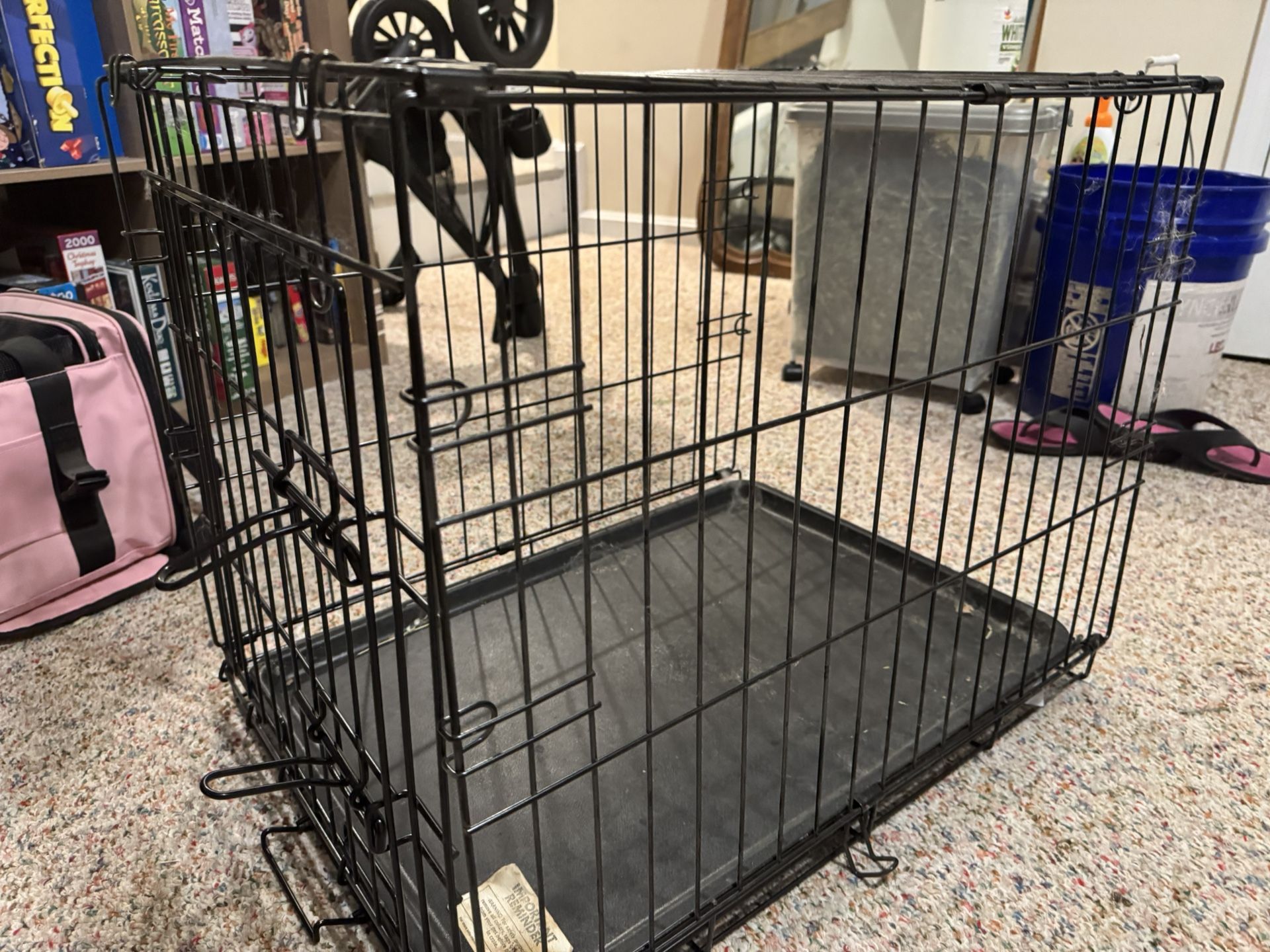 Collapsible Pet Crate