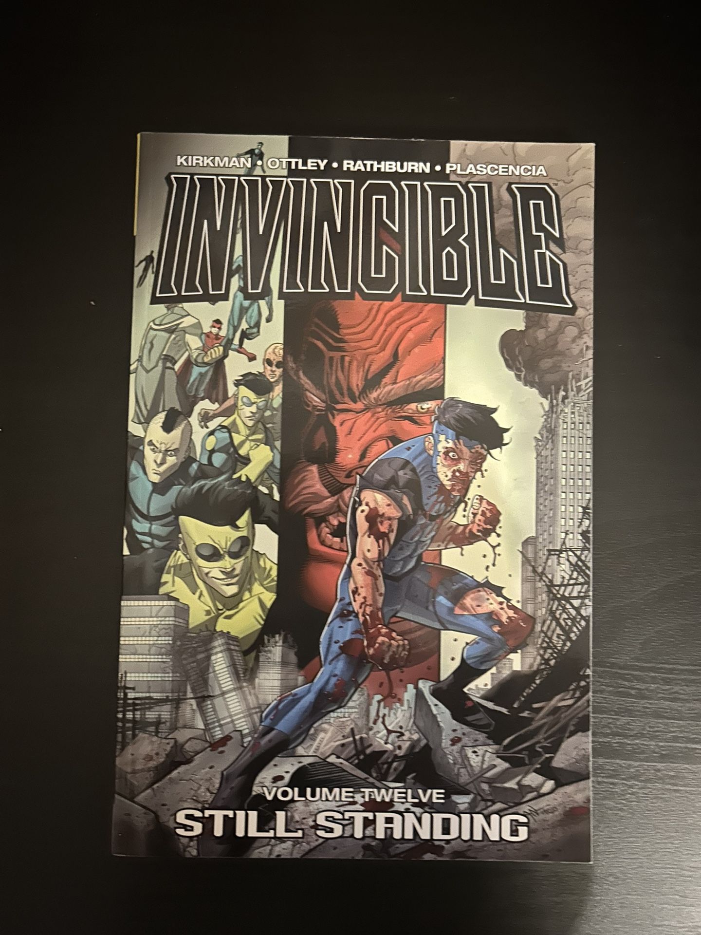 I Invincible Vol. 12: Still Standing