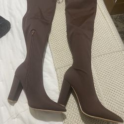 Thigh High Boots Chocolate Brown Size 9