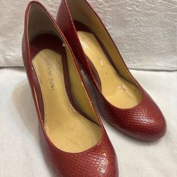 Gianni Bini Red Snakeskin Pumps 3.5 inch heel Size US 8.5 #glamour #heels